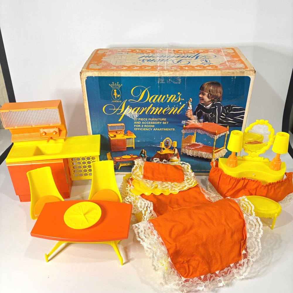 Vintage 1970 Topper Dawn's Apartment Furniture Accessory Set Amsc Corp Boxed